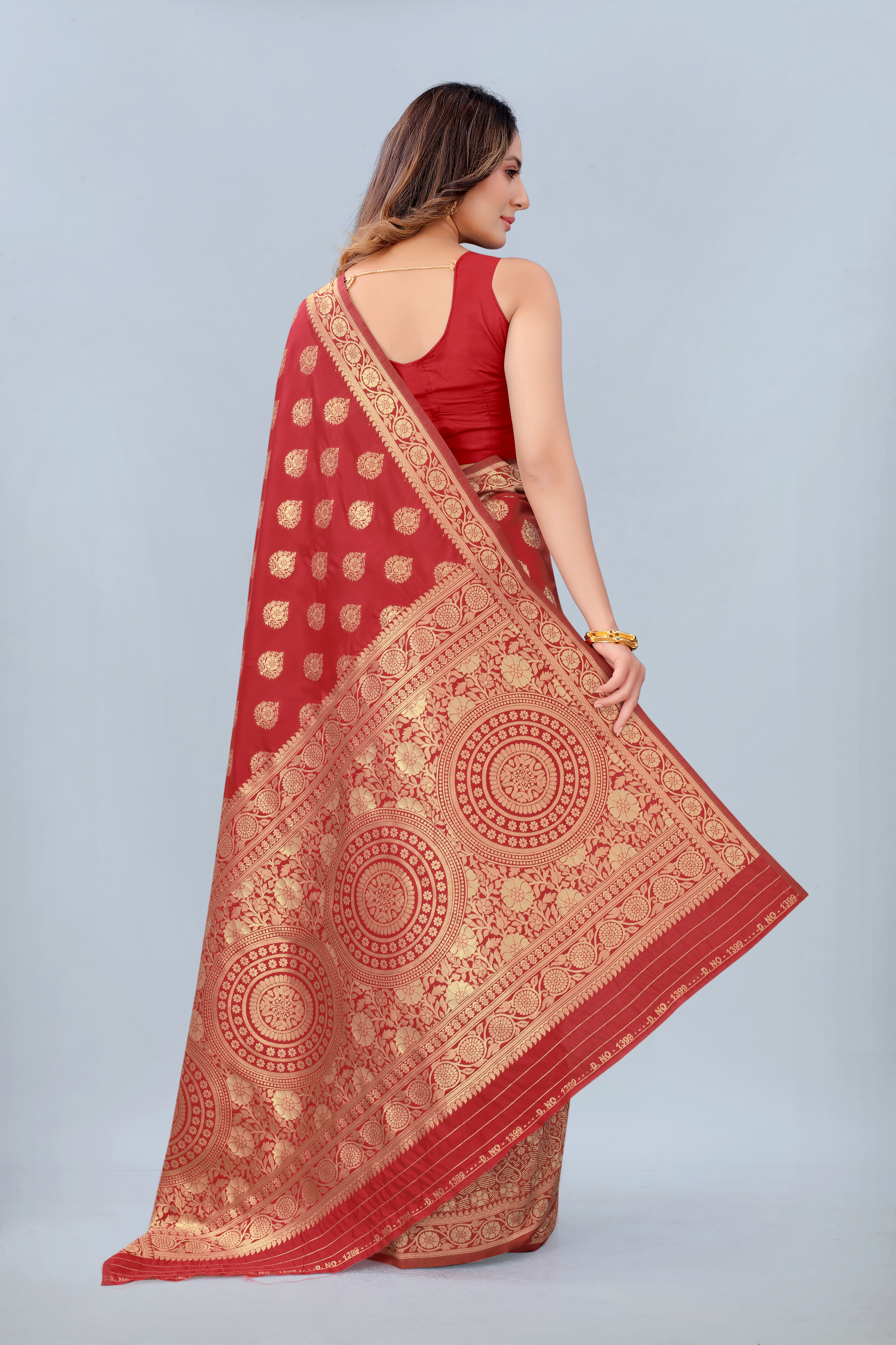 Women's Banarasi Silk Woven Red Saree with Unstitched Blouse Piece - Silk  Zone