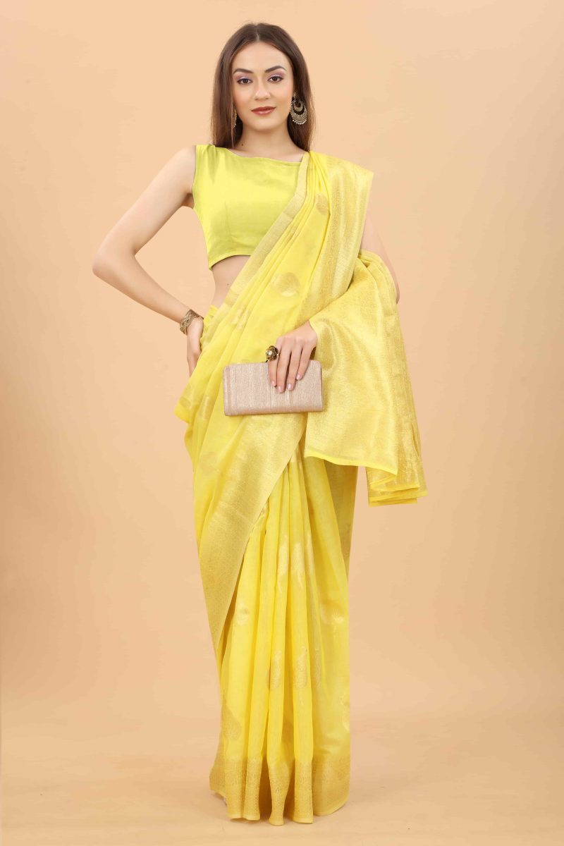 Women's Pure Cotton Saree with Unstiched Blouse Piece - Image 3
